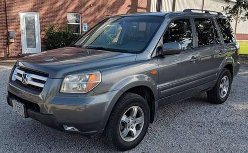 2007 Honda Pilot FWD with Third Row Seat - cars & trucks - by owner... for sale in Lepanto, TN