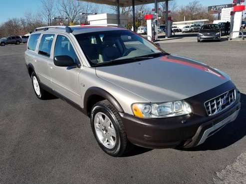 2006 Volvo XC 70 - AWD- Asking $2850 - cars & trucks - by owner -... for sale in PALMYRA, NJ