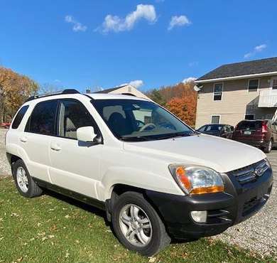 2005 Kia Sportage EX V6 4d 4x2, includes snow tires - cars & trucks... for sale in hinesburg, VT