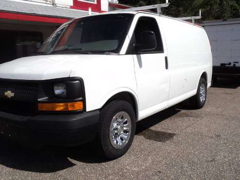 2012 CHEVROLET EXPRESS G1500 for sale in Ham Lake, MN