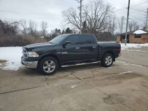 2017 Ram 1500 Bighorn Crew Cab for sale in Kimberly, WI