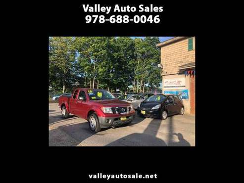 2013 Nissan Frontier 4WD Crew Cab SWB Manual SV for sale in Methuen, MA