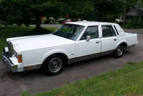 1989 Lincoln town car for sale in Mechanicsville, MD