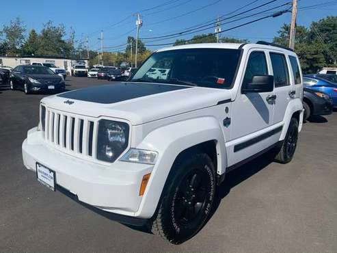*************2012 JEEP LIBERTY SPORT ARCTIC EDITION!! for sale in Bohemia, NY