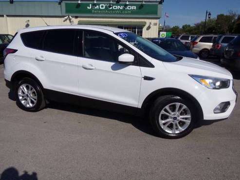 2017 FORD ESCAPE SE AWD #3944 - cars & trucks - by dealer - vehicle... for sale in Oconomowoc, WI