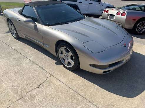 1998 Chevrolet Corvette Convertible super low miles 79k automatic for sale in Cleveland, TN