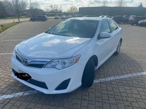 Toyota camry 2012 - cars & trucks - by owner - vehicle automotive sale for sale in Carol Stream, IL