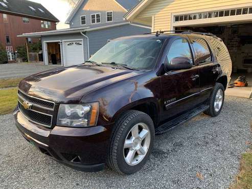 2009 Chevy Tahoe - cars & trucks - by owner - vehicle automotive sale for sale in Newport, VT