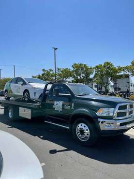 Flatbed tow truck towing service for sale in Fresno, CA
