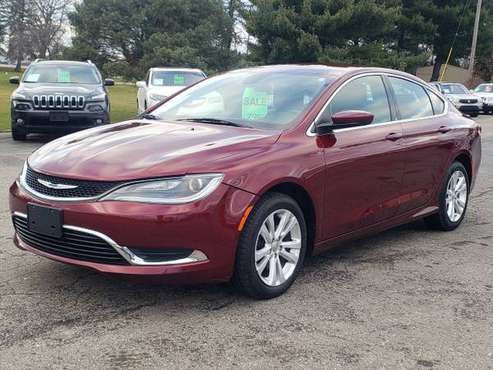 2015 Chrysler 200 Limited, Clean Carfax, XM, Bluetooth, 26 MPG -... for sale in Lapeer, MI