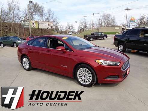2014 Ford Fusion Hybrid 4d Sedan SE - - by dealer for sale in Marion, IA