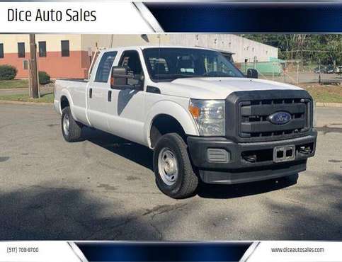 2015 Ford F-250 F250 F 250 Super Duty Lariat 4x4 4dr Crew Cab 6.8... for sale in Lansing, MI
