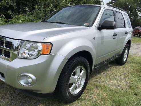2012 FORD ESCAPE - LOCAL TRADE - - by dealer - vehicle for sale in Virginia Beach, VA