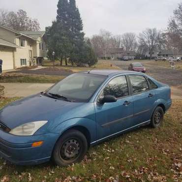2000 Ford Focus LX Sedan - cars & trucks - by owner - vehicle... for sale in Saint Paul, MN