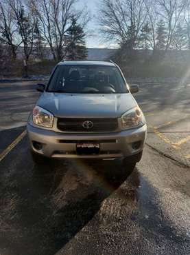 2004 Toyota Rav 4 - cars & trucks - by owner - vehicle automotive sale for sale in Appleton, WI