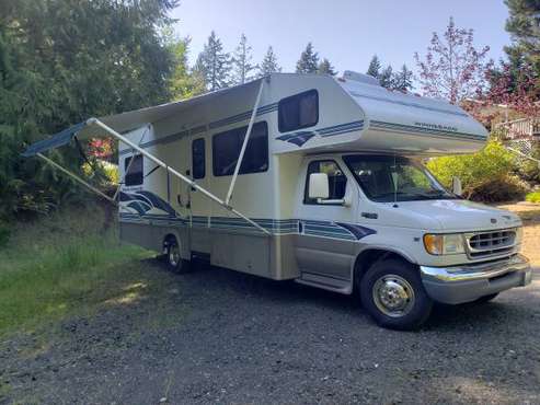 1999 Minnie Winnie Class C Motorhome 29ft for sale in Coos Bay, OR