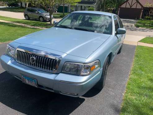 2009 MERCURY GRAND MARQUIS leather seats for sale in Wheeling, IL