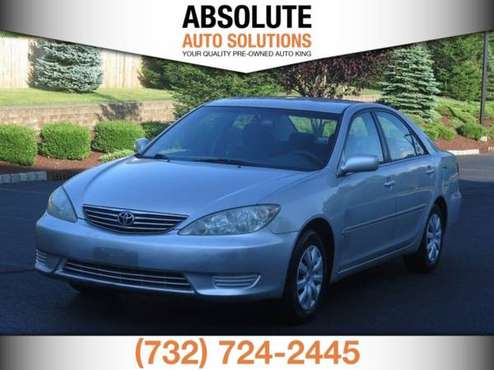 2006 Toyota Camry LE 4dr Sedan w/Automatic - cars & trucks - by... for sale in Hamilton, NY