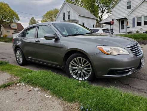 2012 Chrysler 200 Excellent Condition must see to appreciate for sale in Bible School Park, NY