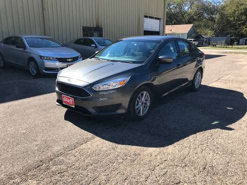 2018 FORD FOCUS SE - cars & trucks - by owner - vehicle automotive... for sale in Clifton, TX