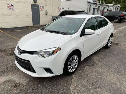 2016 Toyota Corolla LE WHITE Clean Title Private Owner! - cars &... for sale in Dearborn Heights, MI