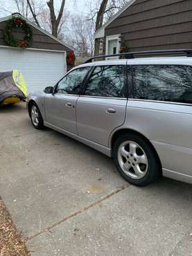 2004 Saturn wagon - cars & trucks - by owner - vehicle automotive sale for sale in Chanhassen, MN