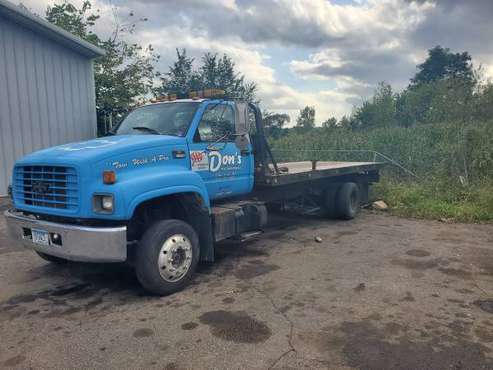 1999 Chevrolet Rollback Tow Truck for sale in Lake city, MN
