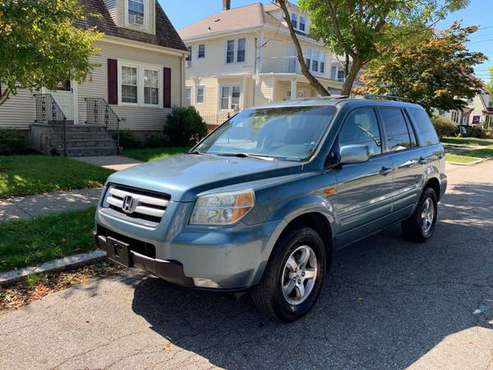2007 HONDA PILOT EX-L 1 OWNER LEATHER 104K SUNROOF 4X4 DVD 8 PASSENGER for sale in New Haven, CT