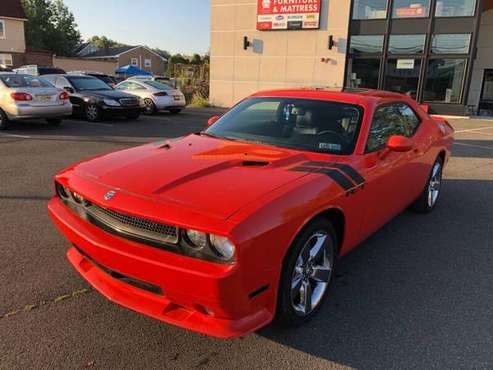 2009 DODGE CHALLENGER R/T - cars & trucks - by owner - vehicle... for sale in South Hackensack, NJ