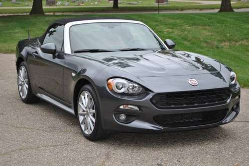 2017 124 SPIDER CONVERTIBLE LEATHER CUSTOMER PREFERRED for sale in Flushing, NY