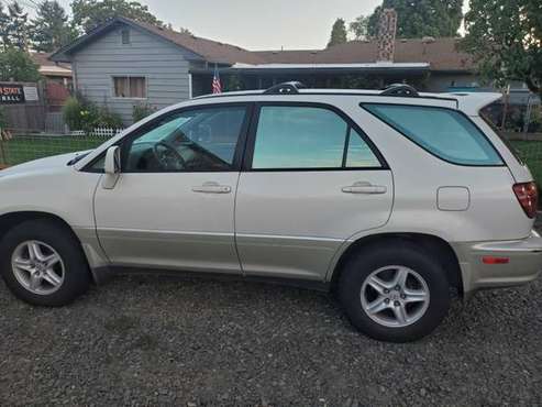 2000 Lexus RX300 Excellent condition for sale in lebanon, OR