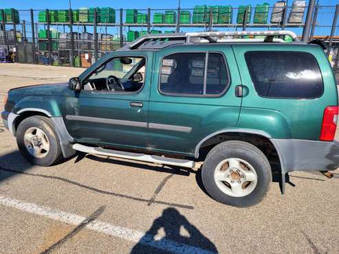 2001 nissan Xterra 4x4 runs excellent - cars & trucks - by owner -... for sale in Newark, OH