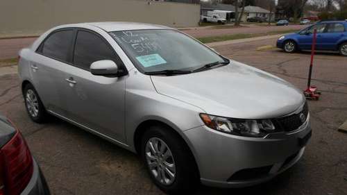 12 kia forte ex 57, k low price nice school car - - by for sale in Sioux Falls, SD