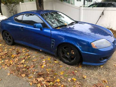 Hyundai Tiburon 5 speed Manual - cars & trucks - by owner - vehicle... for sale in Randolph, MA