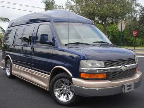 2003 CHEVROLET EXPRESS 1500 CONVERSION VAN, 5.3L V8, NO ACCIDENTS for sale in Hollywood, FL