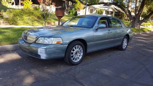 2006 LINCOLN TOWN CAR !!! Only 119k, just pass SMOG CHECK - cars &... for sale in Pasadena, CA