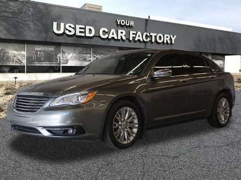 2013 Chrysler 200 Limited 4dr Sedan for sale in 48433, MI