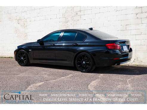 13 BMW 528xi AWD w/Moonroof, Nav, Cold Weather Pkg & SO Much More! for sale in Eau Claire, WI