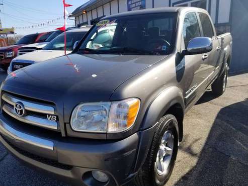 2006 Toyota tundra 4x4 v8 - cars & trucks - by dealer - vehicle... for sale in Parkersburg , WV