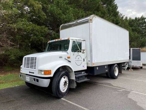 1997 International 4700 18' Box Truck with new Maxon Liftgate - cars... for sale in Forest, VA