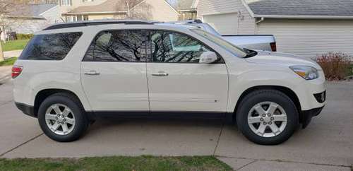 2009 Saturn Outlook XE for sale in Grand Rapids, MI