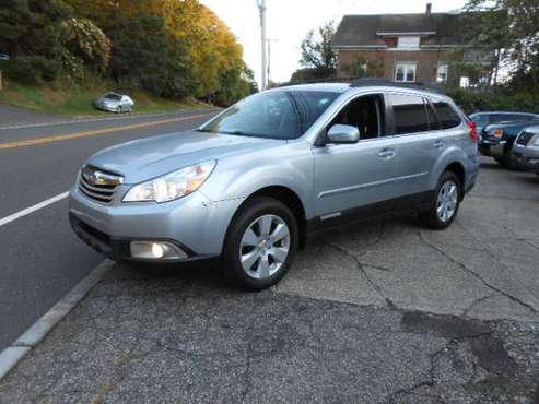 2012 Subaru Outback 2.5i Limited Wagon 1 Owner Excellent Condition! for sale in Seymour, CT