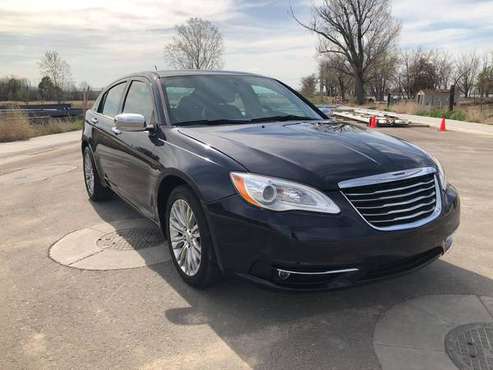 2013 Chrysler 200, price reduced! - cars & trucks - by dealer -... for sale in Nampa, ID