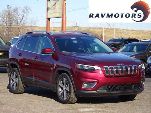 2020 Jeep Cherokee Limited 4dr SUV 3761 Miles - cars & trucks - by... for sale in Burnsville, MN