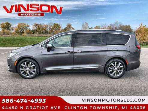2017 Chrysler Pacifica Limited FWD - cars & trucks - by dealer -... for sale in Clinton Township, MI