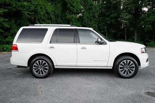 Lincoln Navigator SUV Navigation Leather Sunroof Loaded We Finance! for sale in Asheville, NC