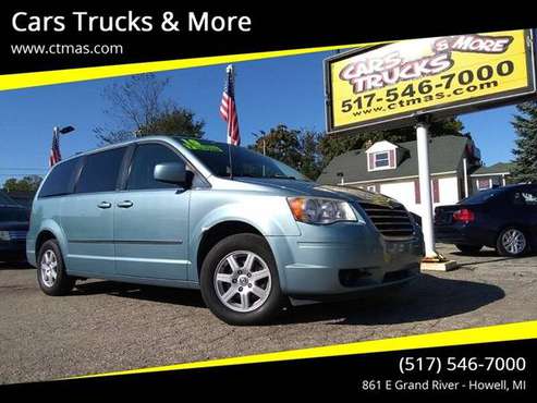 2010 Chrysler Town & Country Touring Plus for sale in Howell, MI
