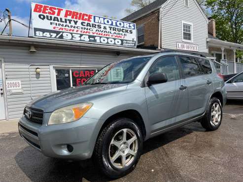 2006 Toyota Rav4 - Gas Saver - Super Spacious - Adventure Ready for sale in Palatine, IL