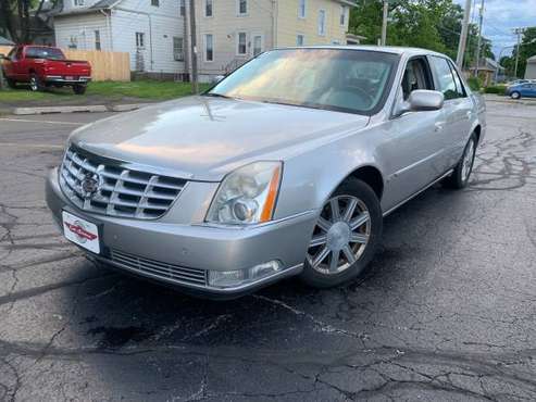 2007 CADILLAC DTS for sale in Kenosha, WI