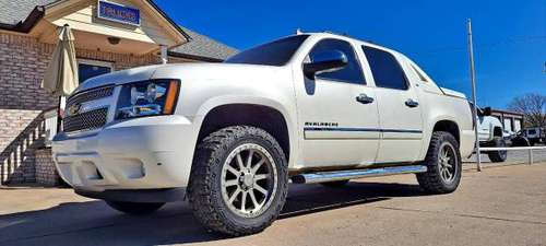 2012 Chevrolet Chevy Avalanche LTZ 4WD WE SPECIALIZE IN TRUCKS! -... for sale in Broken Arrow, MO